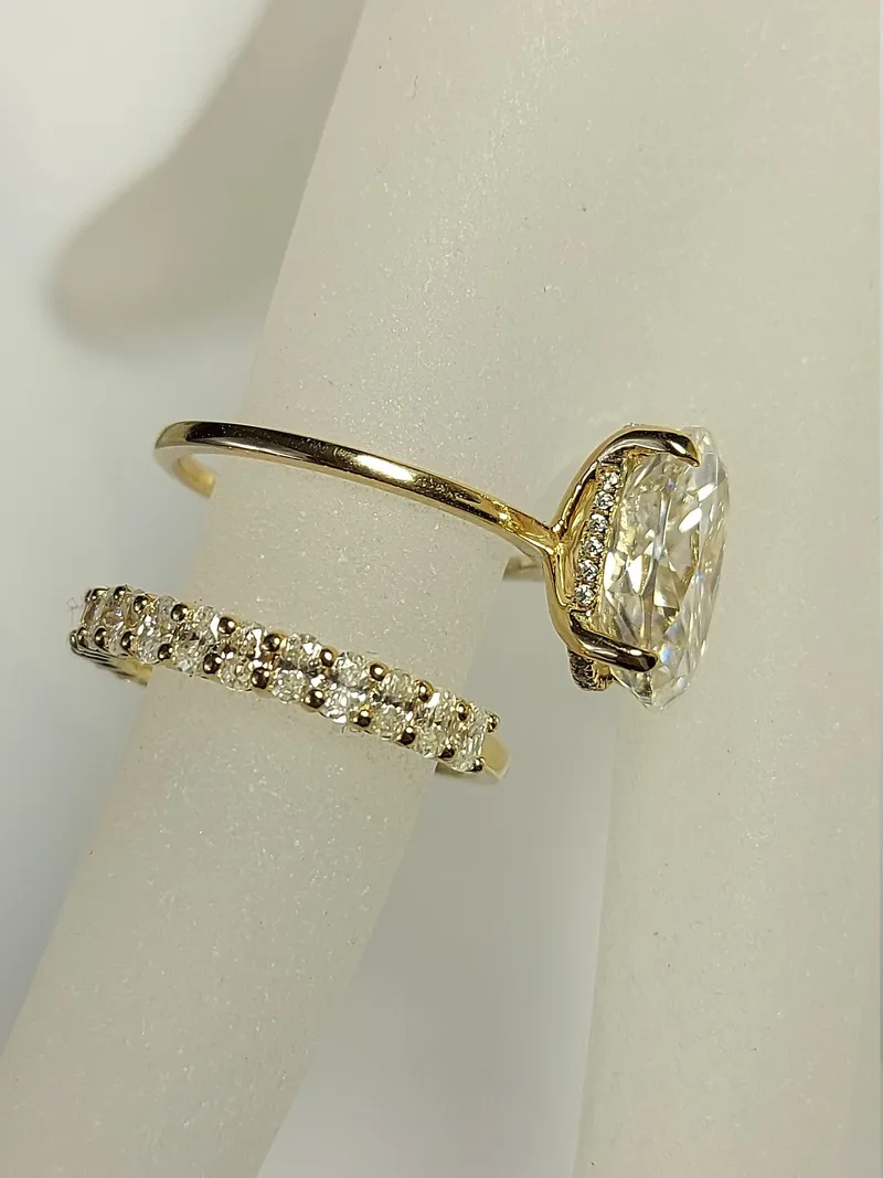 4 Ct Oval Cut Moissanite Wedding Set in Yellow Gold Hybrid Crushed Ice Oval Bridal Set, Oval Cut Bridal Set, Moissanite bridal Set. view 4