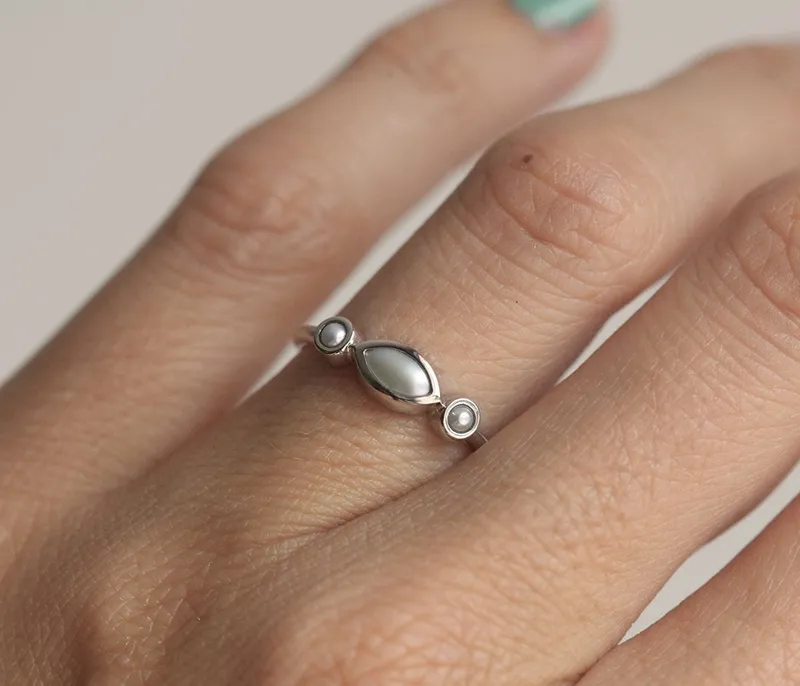 Galilea Marquise Pearl Ring With Accent Pearls vy 4