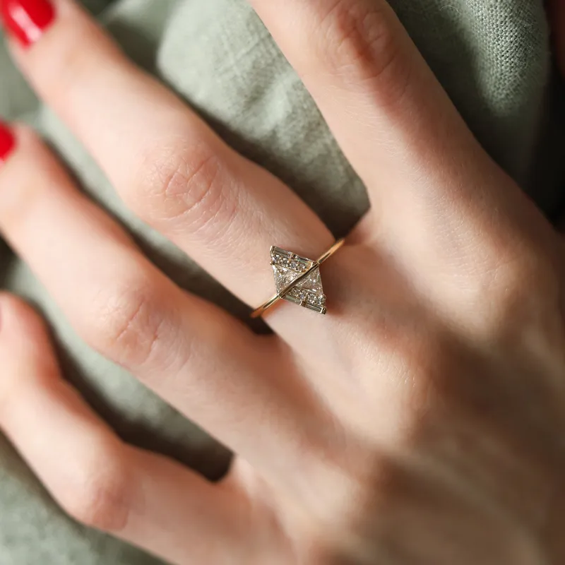 Geometric Diamond Ring vy 2