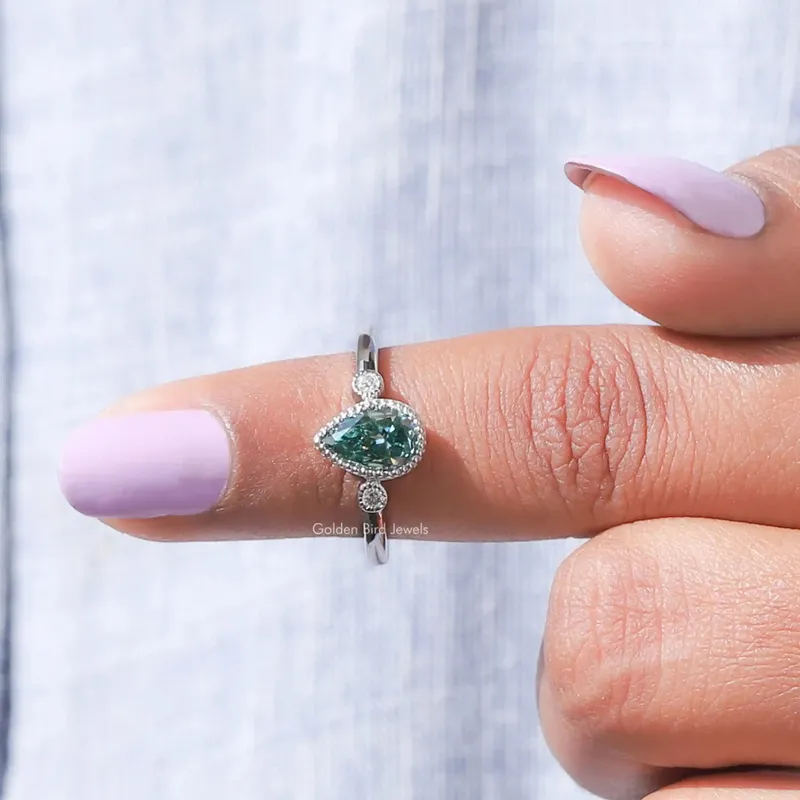 Blue Pear And Round Cut Three Stone Moissanite Ring vy 6