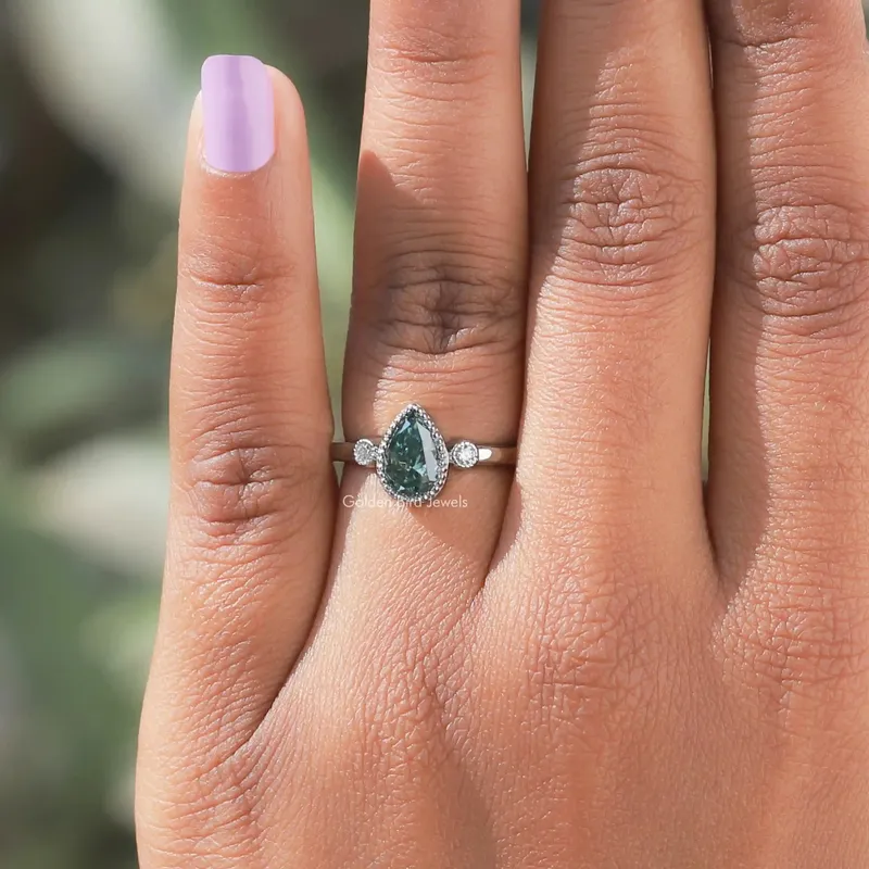 Blue Pear And Round Cut Three Stone Moissanite Ring vy 5