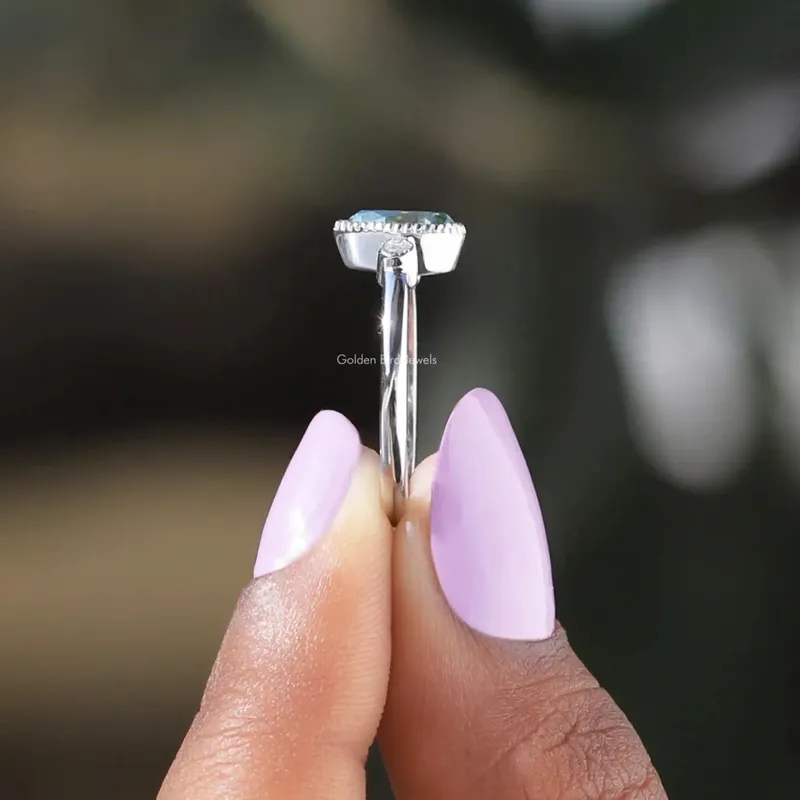 Blue Pear And Round Cut Three Stone Moissanite Ring vy 3