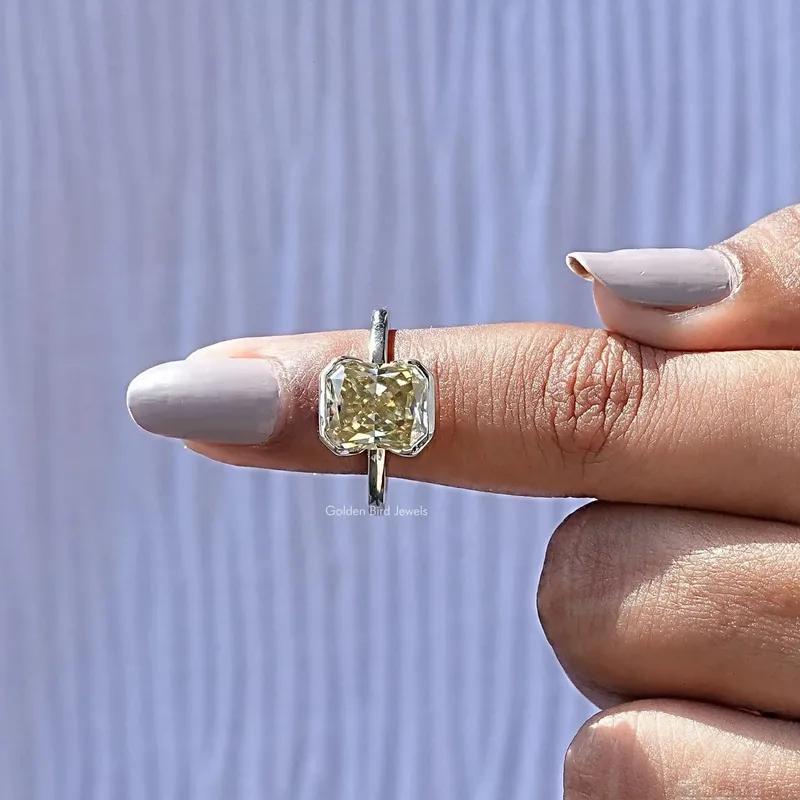 Canary Yellow Radiant Cut Moissanite Solitaire Ring vy 6