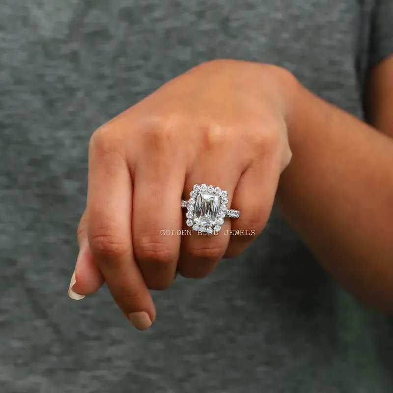 Colorless Criss Cut Moissanite Engagement Halo Ring vy 5