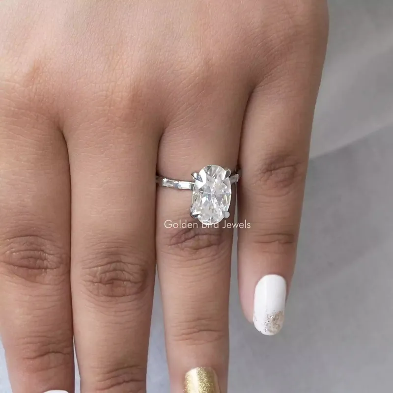 Crushed Ice Oval Accent Set Wedding Ring vy 4