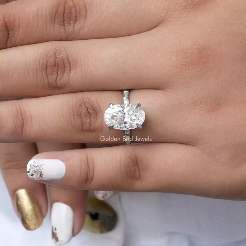 Crushed Ice Oval Accent Set Wedding Ring vy 7
