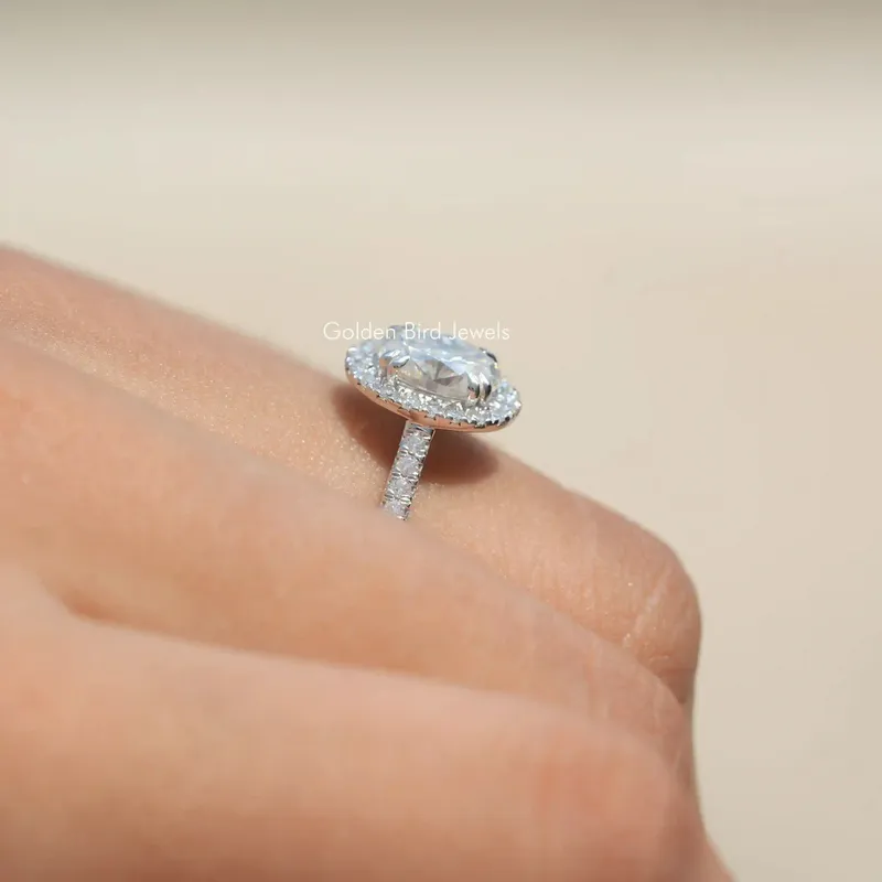 Crushed Ice Oval Cut Moissanite Ring view 11