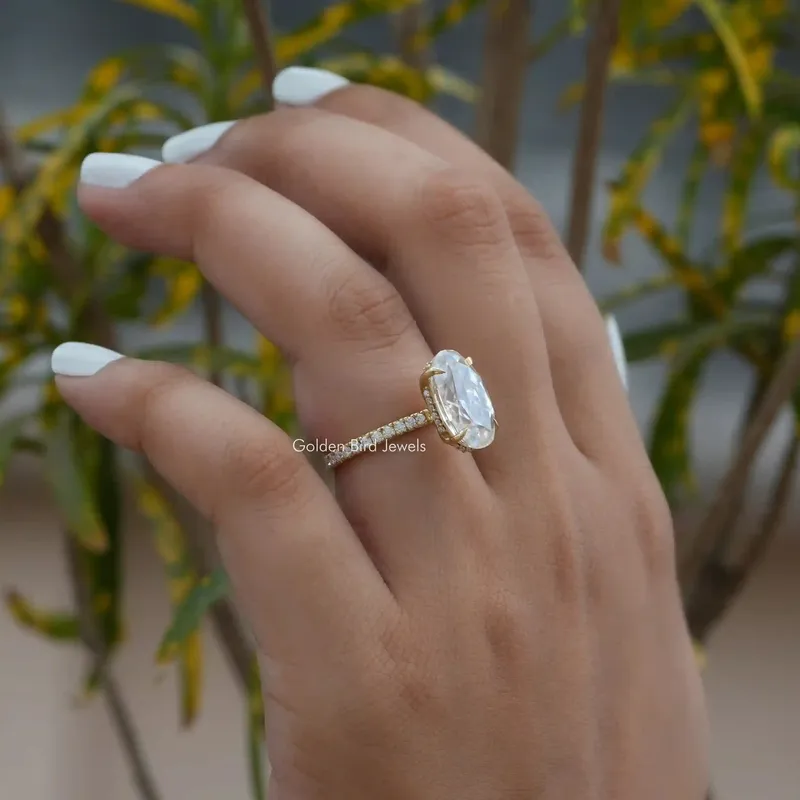 Crushed Ice Oval Cut Moissanite Solitaire Ring vy 8