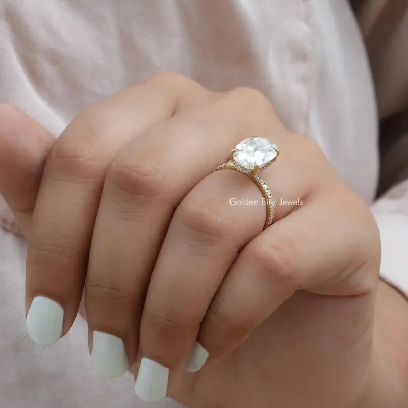 Crushed Ice Oval Cut Moissanite Solitaire Ring vy 7
