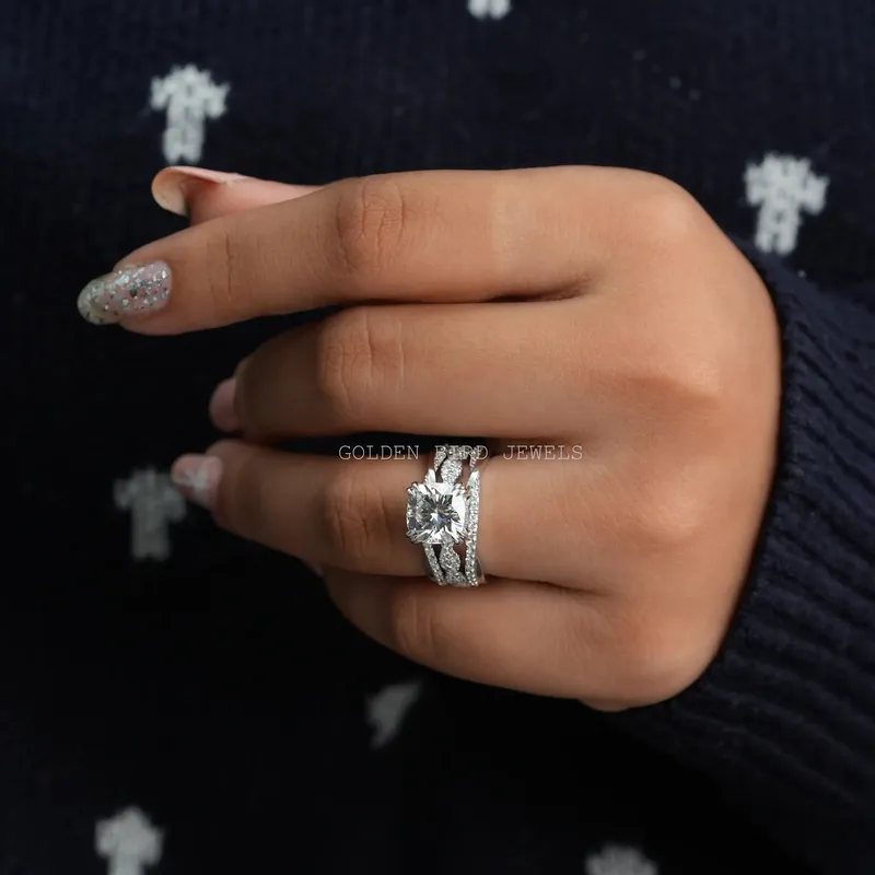 Cushion Cut Moissanite Infinity Ring Set vy 2