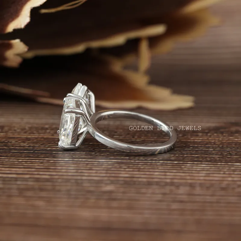 Dutch Marquise & Radiant Cut Moissanite Toi Et Moi Ring vy 8