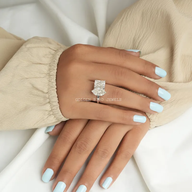 Dutch Marquise & Radiant Cut Moissanite Toi Et Moi Ring vy 5
