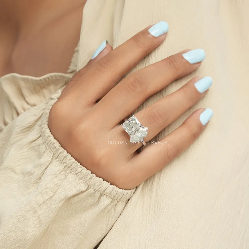 Dutch Marquise & Radiant Cut Moissanite Toi Et Moi Ring vy 3