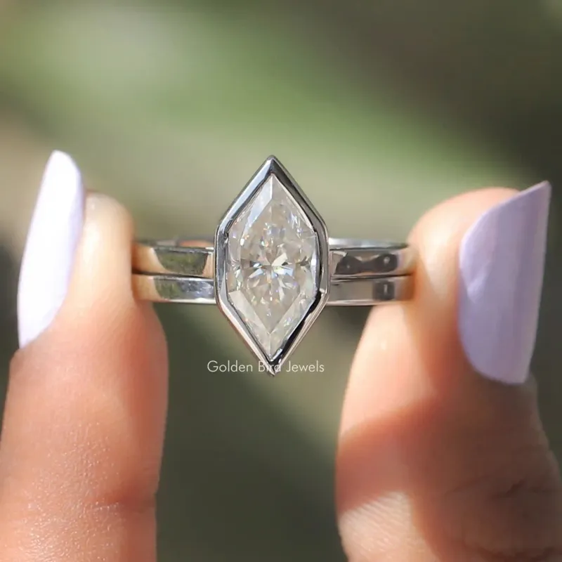Dutch Marquise Cut Moissanite Solitaire Set engagement ring