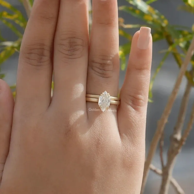 Dutch Marquise Cut Moissanite Wedding Ring Set view 4