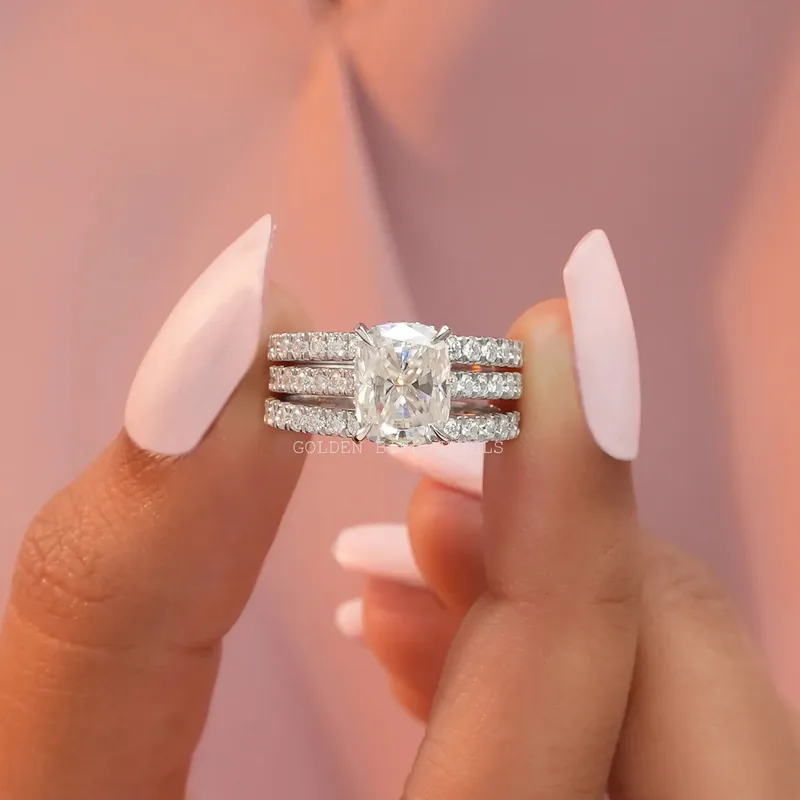 Elongated Cushion Cut Moissanite Engagement Ring Set vy 4