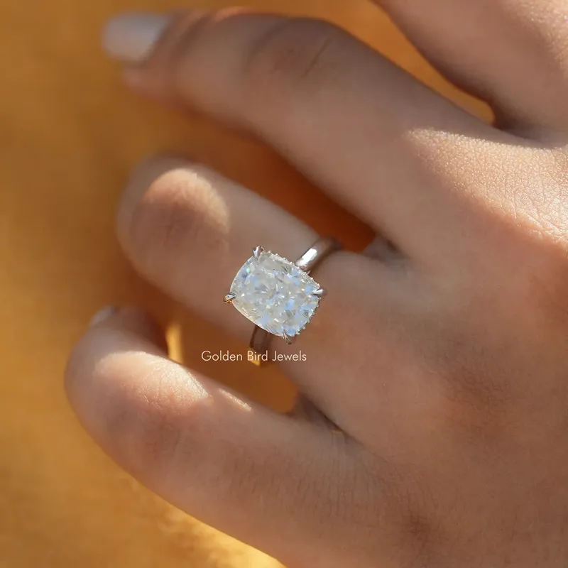 Elongated Moissanite Cushion Cut Ring vy 2