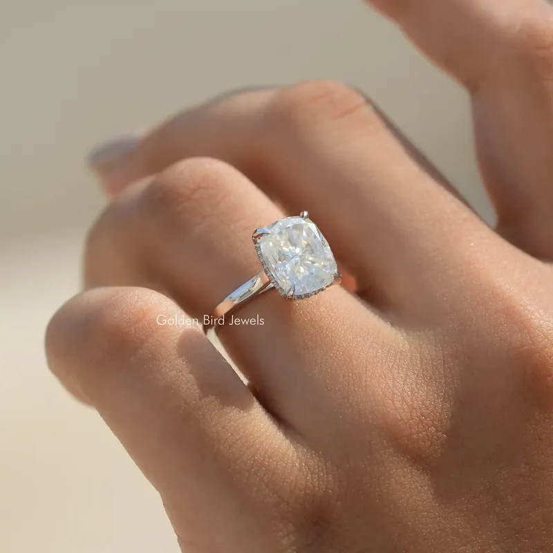 Elongated Moissanite Cushion Cut Ring vy 4