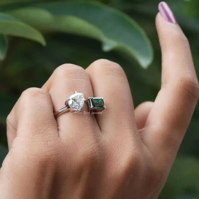 Emerald And Pear Cut Toi Et Moi Moissanite Ring view 7