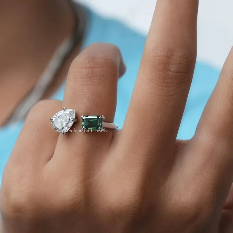 Emerald And Pear Cut Toi Et Moi Moissanite Ring view 4