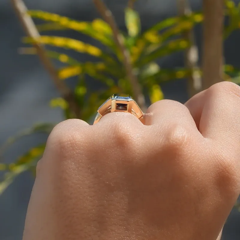 Emerald Cut Moissanite Bezel Set Ring vy 7