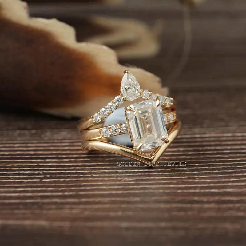 Emerald Moissanite Bridal Trio Ring Curved Band Set vy 7