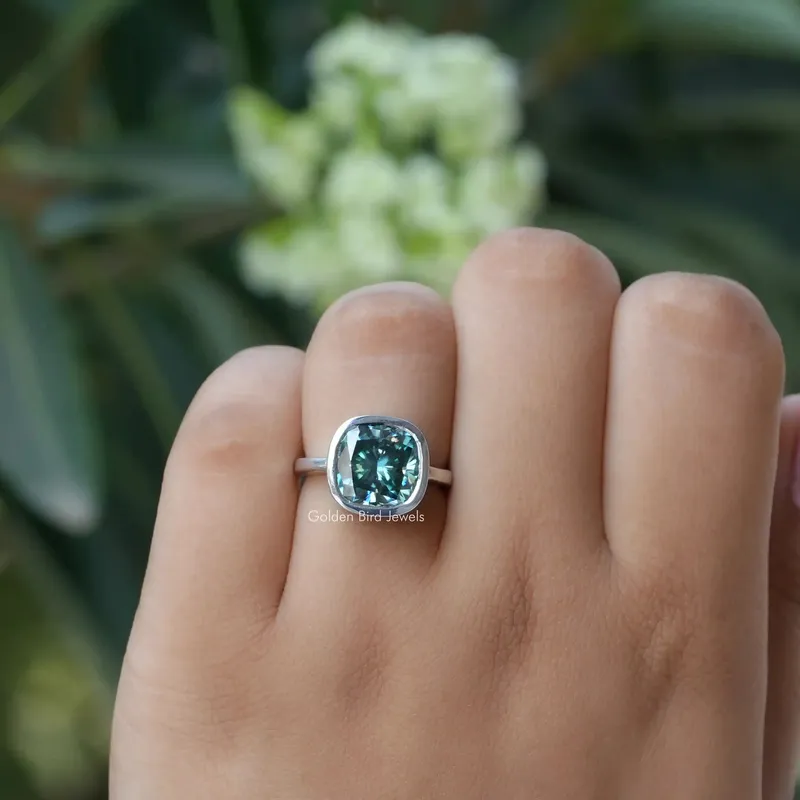 Green Cushion Cut Moissanite Solitaire Engagement Ring vy 3