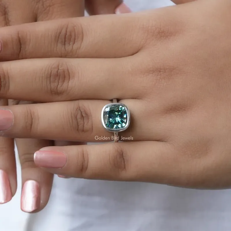 Green Cushion Cut Moissanite Solitaire Engagement Ring vy 5
