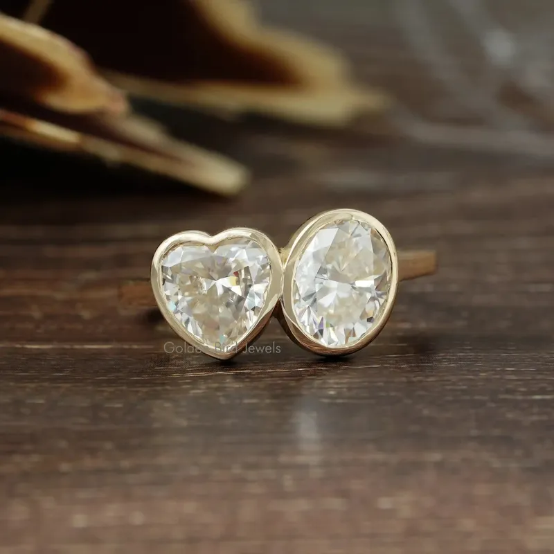 Heart And Oval Cut Moissanite Wedding Ring view 2