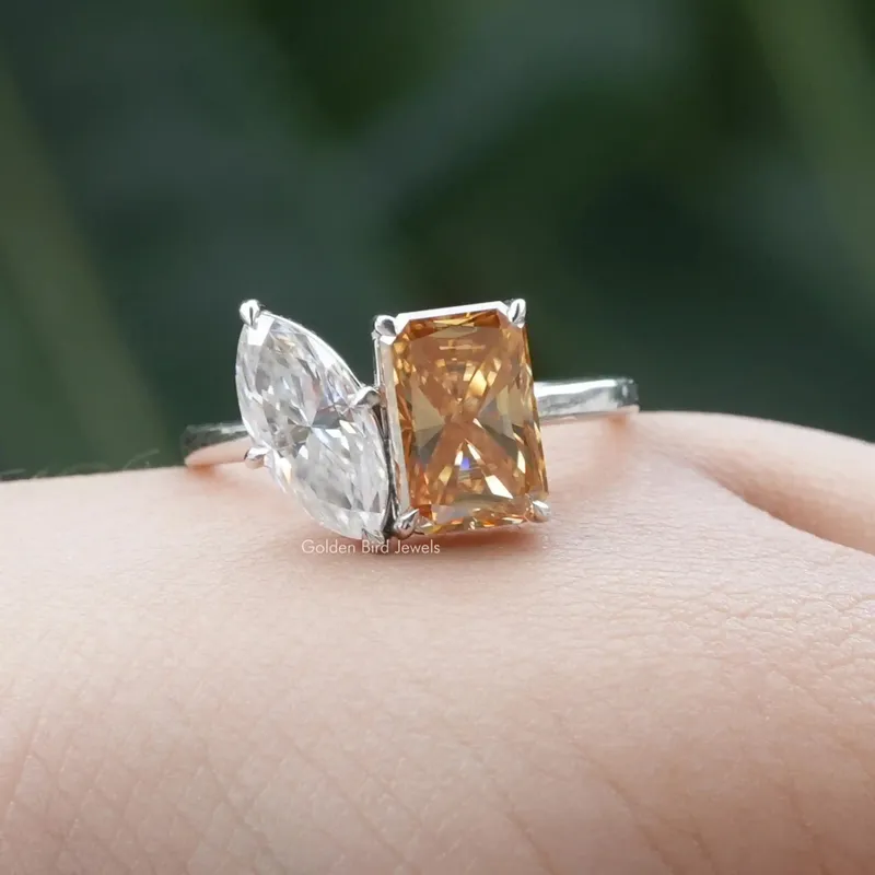 Marquise And Radiant Cut Moissanite Toi Et Moi Ring vy 2