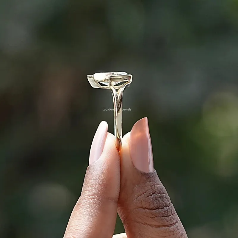 Marquise Cut Split Shank Moissanite Ring vy 3