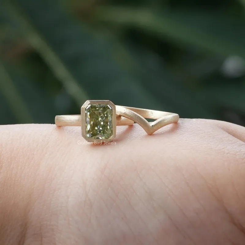 Mint Green Radiant Cut Bezel Set Solitaire Bridal Ring Set vy 6