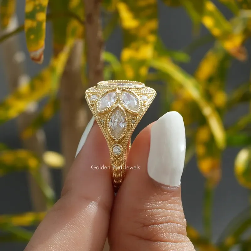 Moval Old Mine Cut Vintage Engagement Ring vy 2