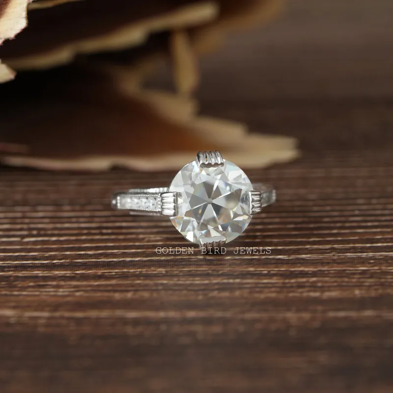 OEC Round Cut Vintage Moissanite Engagement Ring vy 4