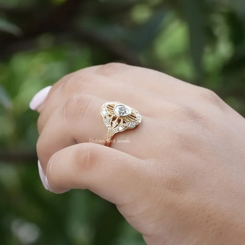 OEC Round Moissanite Vintage Engagement Ring vy 7