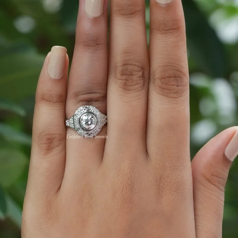 Old European Cut Moissanite Vintage Engagement Ring vy 3