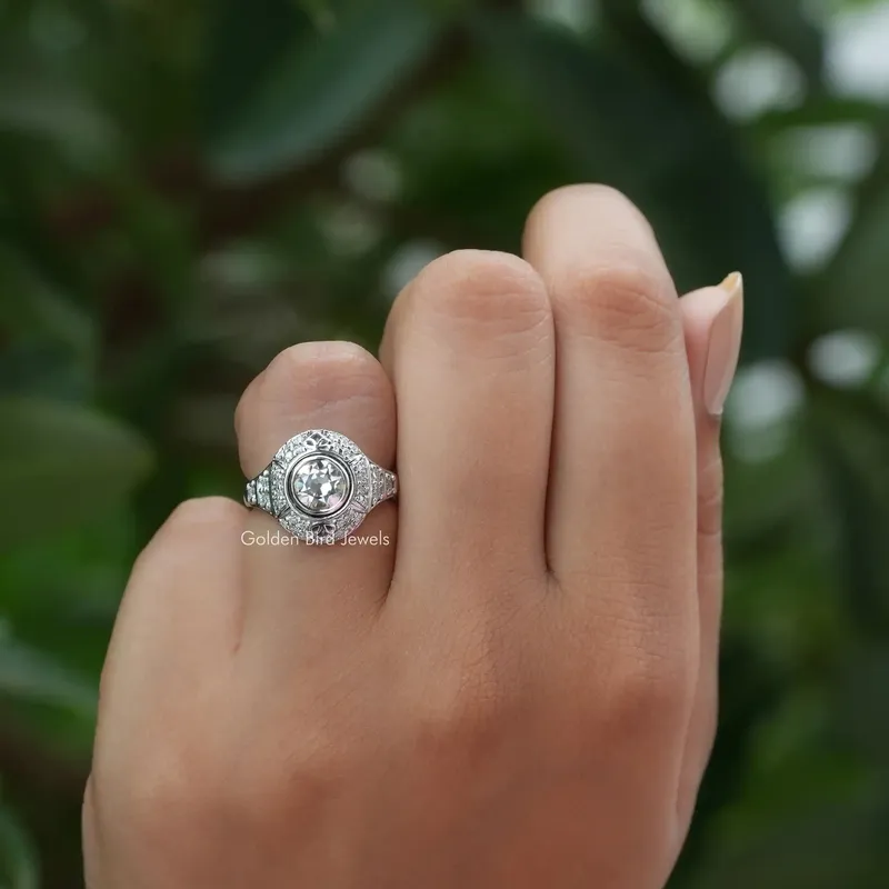 Old European Cut Moissanite Vintage Engagement Ring vy 5