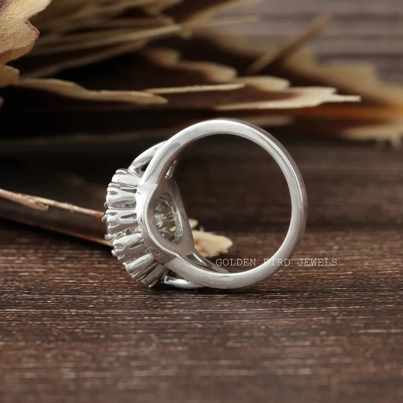 Old European Round Cut Floral Style Moissanite Ring vy 10