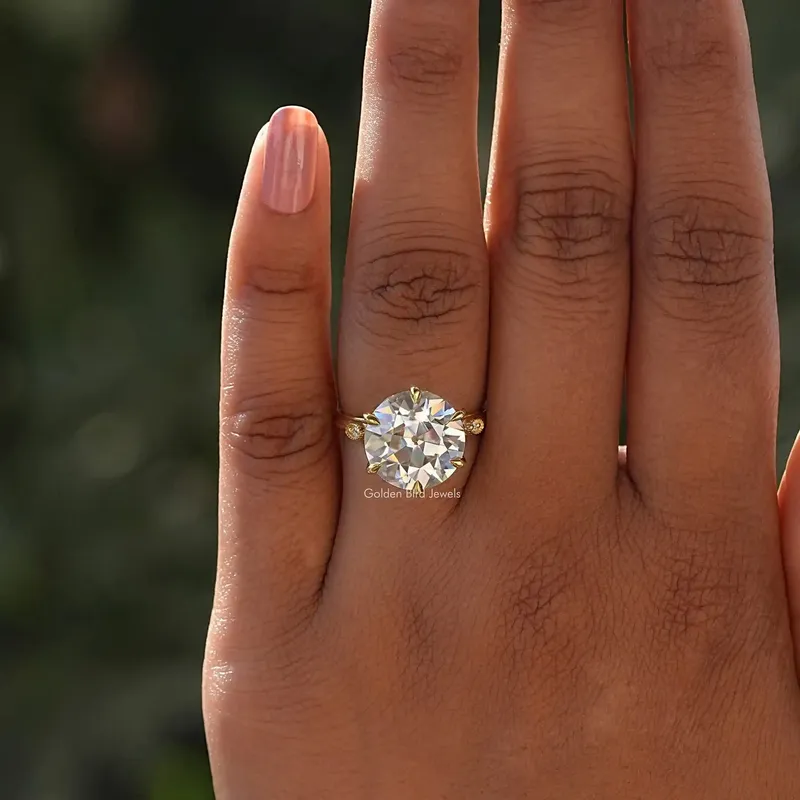 Old European Round Cut Moissanite Engagement Ring vy 4