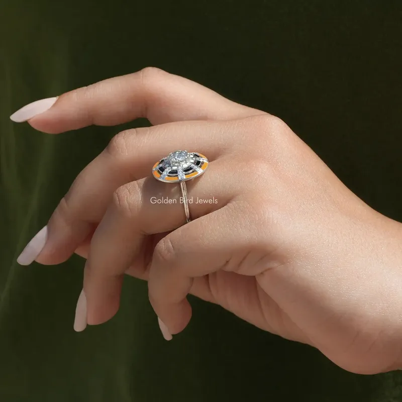 Old European Round Cut Moissanite Ring vy 7