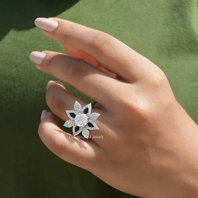 Old European Round Cut Moissanite Ring vy 4