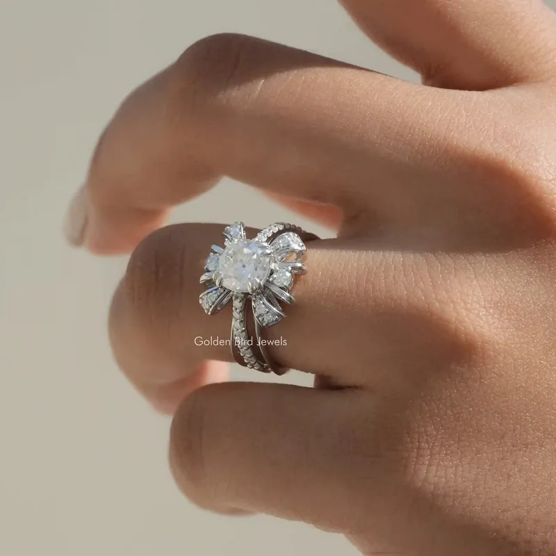 Old Mine Cushion Cut Moissanite Ring vy 6