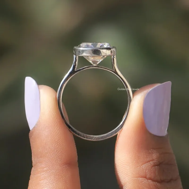 Old Mine Cushion Cut Moissanite Solitaire Ring vy 2