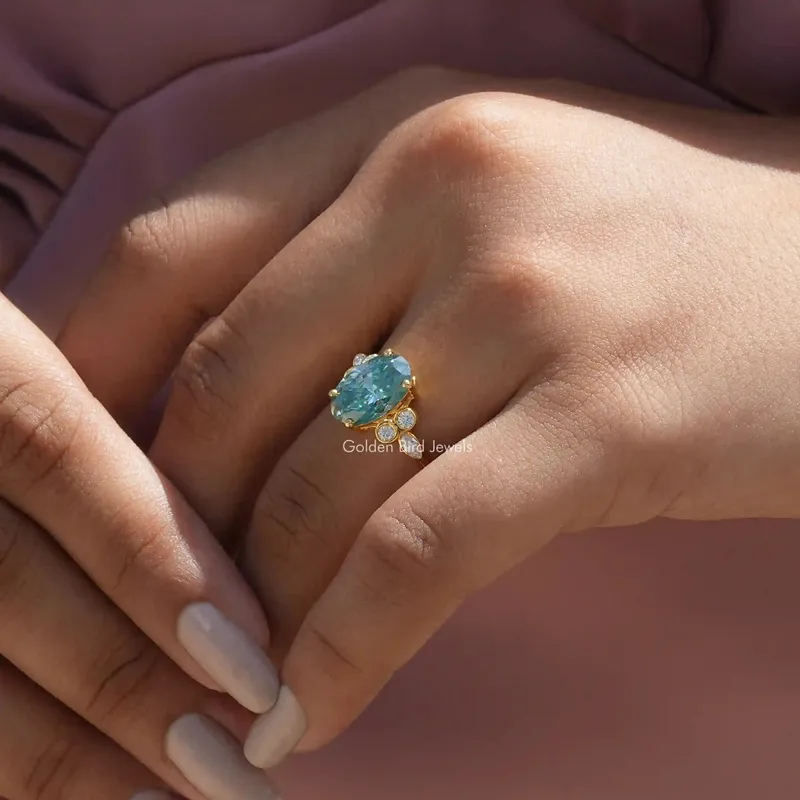 Oval And Marquise Cut Moissanite Proposal Ring vy 2