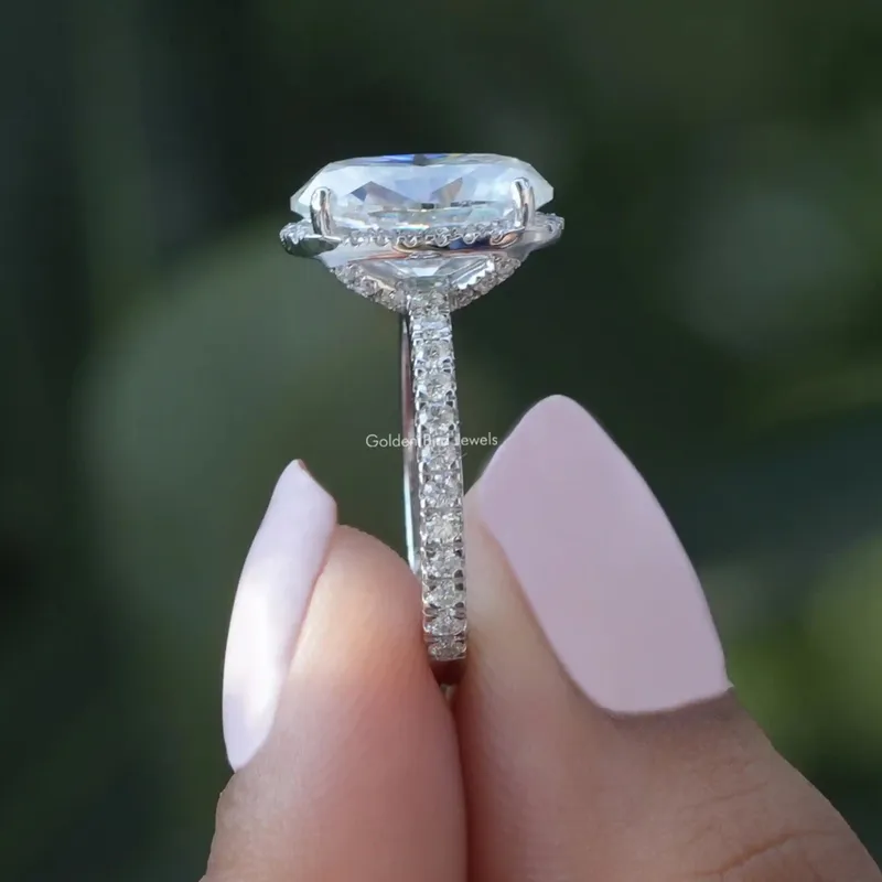 Oval Cut Moissanite Hidden Halo Engagement Ring vy 2