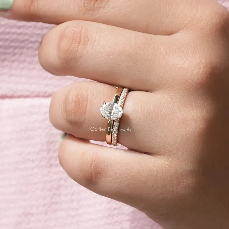 Oval Cut Moissanite Solitaire Hidden Halo Ring vy 6