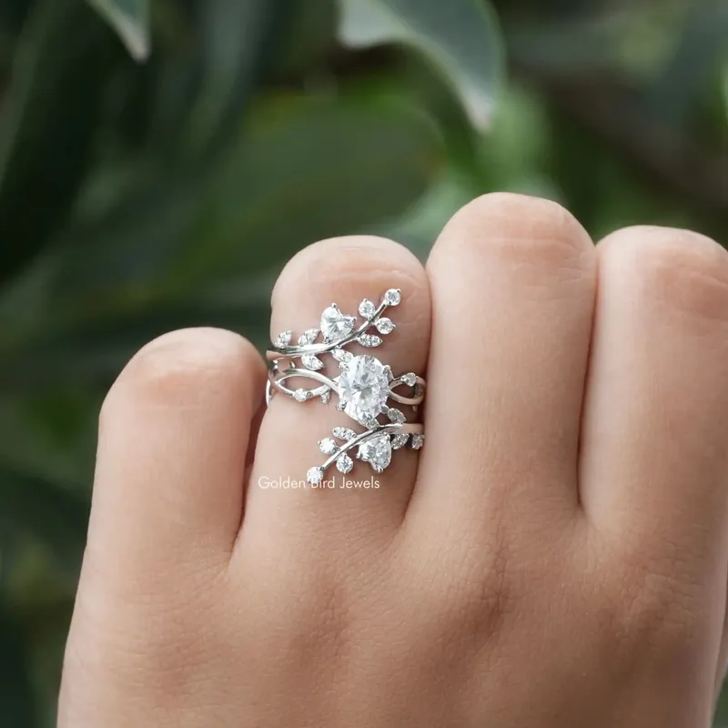 Oval Cut Moissanite Twisted Shank Bridal Ring Set vy 4