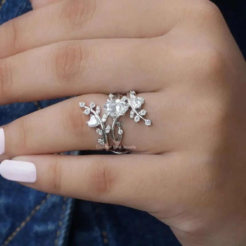 Oval Cut Moissanite Twisted Shank Bridal Ring Set vy 3