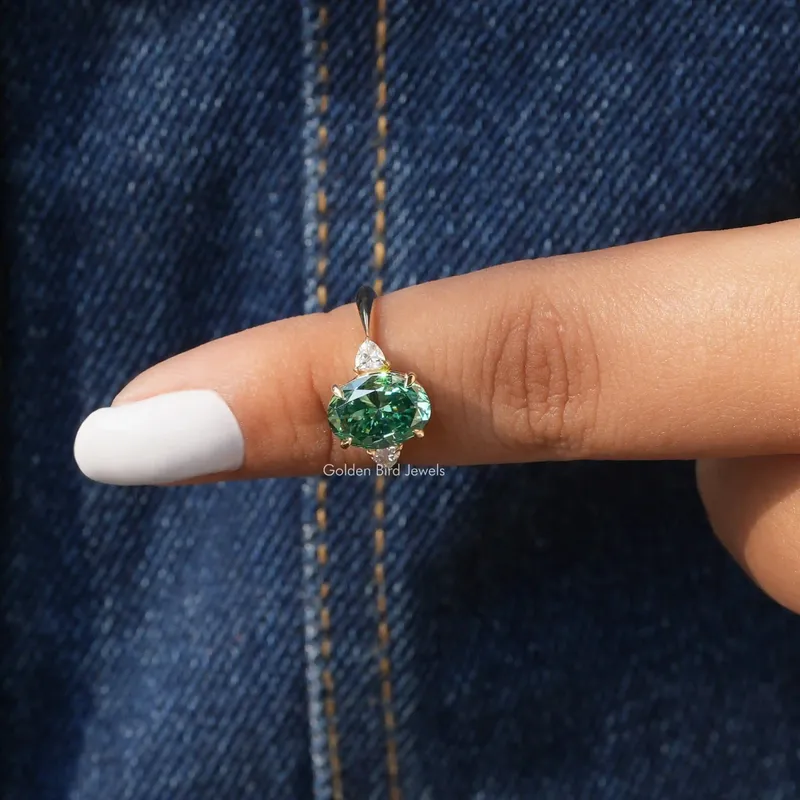 Oval Trillion Three Stone Moissanite Engagement Ring vy 8