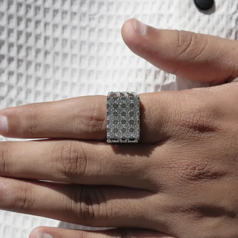 Pave Set Round Diamond Men's Ring vy 6